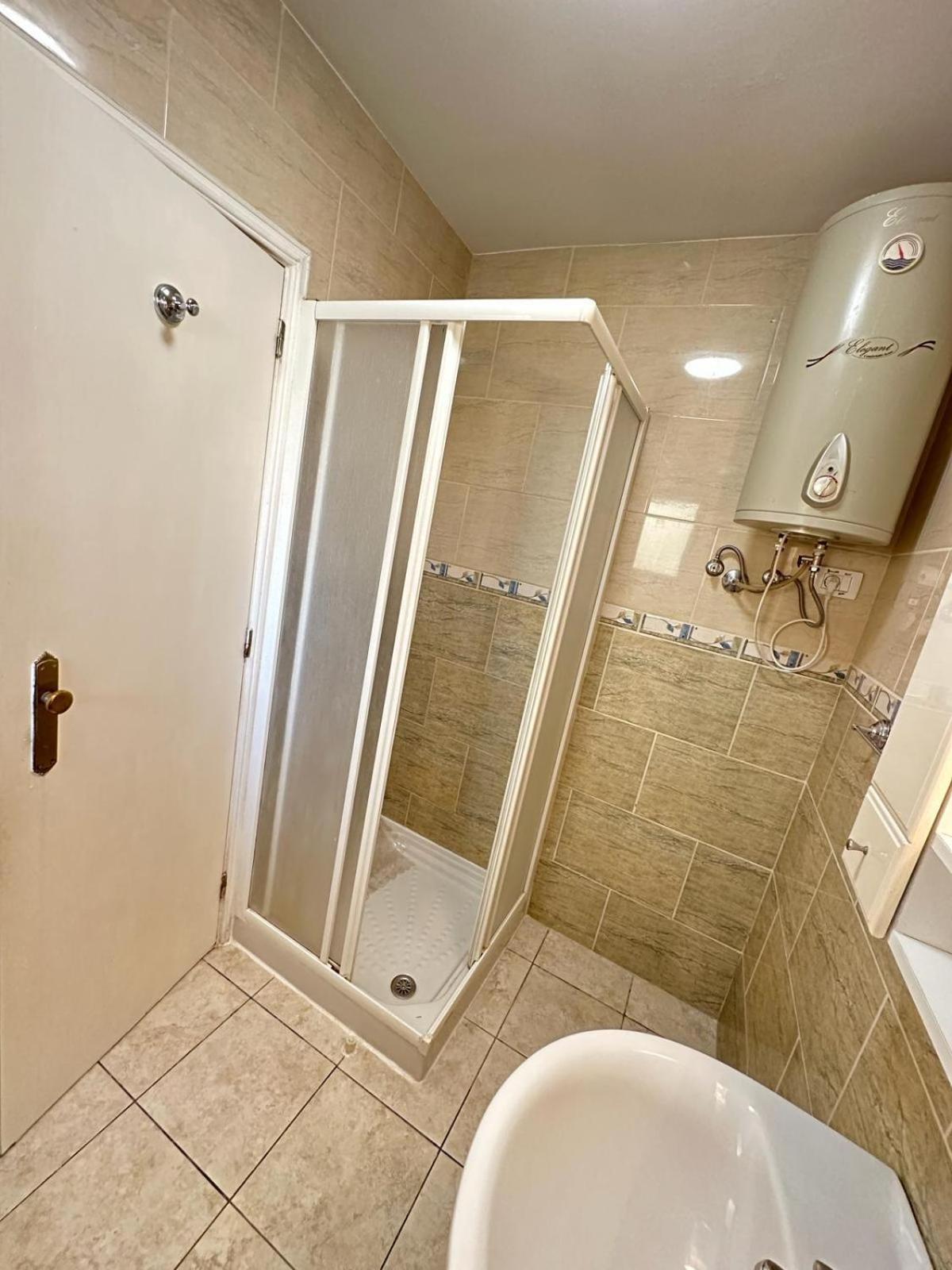 Firstline Apartment Los Cristianos Arona  Buitenkant foto