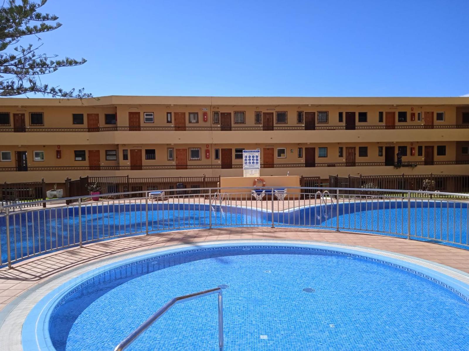 Firstline Apartment Los Cristianos Arona  Buitenkant foto